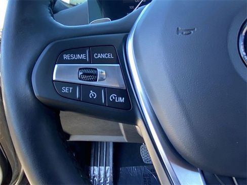 Certified 2024 BMW 330i 330i w/ Convenience Package image 23