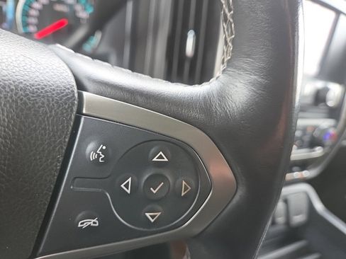 Used 2017 Chevrolet Silverado 1500 High Country image 31