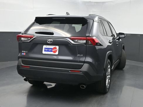 Used 2023 Toyota RAV4 XLE Premium FWD image 40