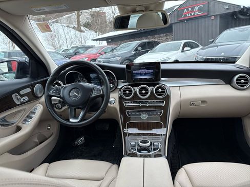 Used 2017 Mercedes-Benz C 300 4MATIC Sedan image 35