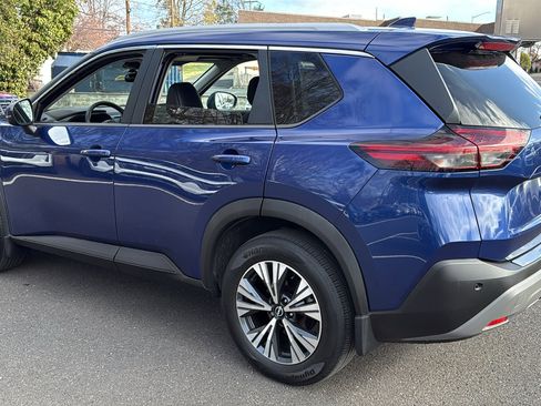 Certified 2022 Nissan Rogue SV w/ SV Premium Package image 23