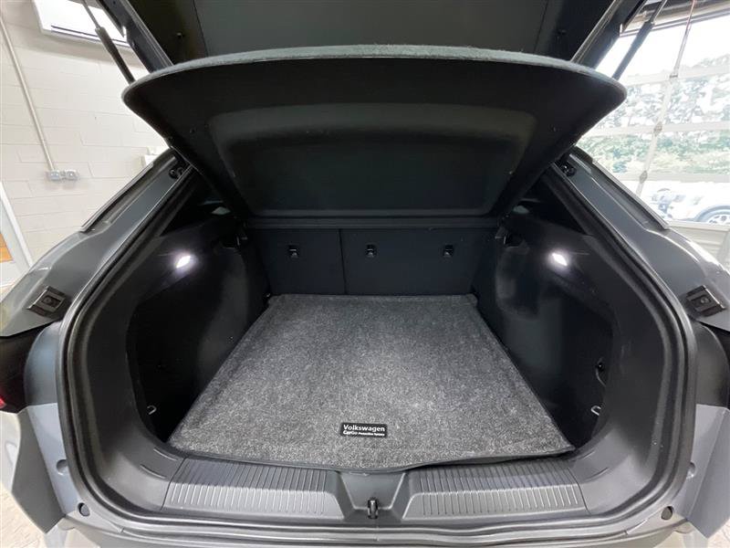 Used 2023 Volkswagen ID.4 Pro AWD/4WD image 22
