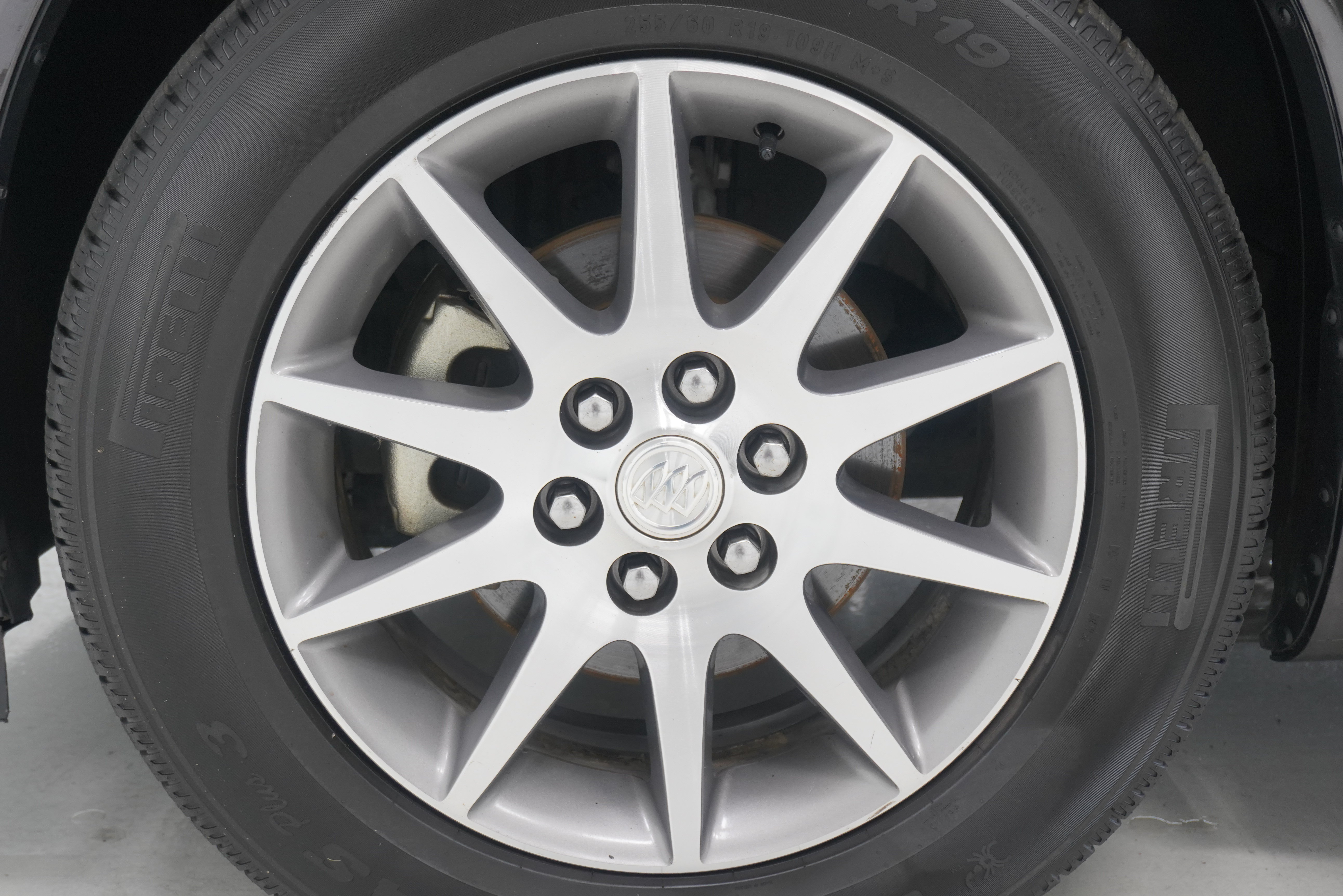 Used 2013 Buick Enclave Leather FWD image 29
