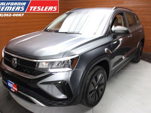 Used 2023 Volkswagen Taos S FWD image 1