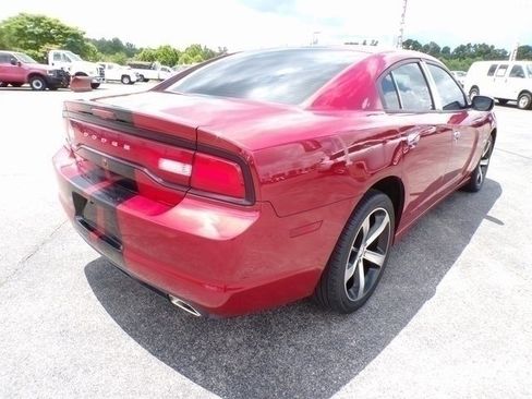 Used 2011 Dodge Charger Police image 4