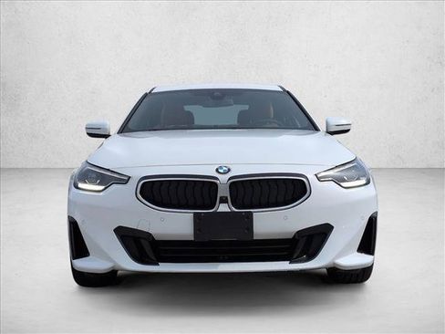 Used 2025 BMW 230i Coupe w/ Convenience Package image 2