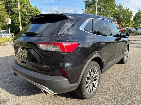 Used 2021 Ford Escape Titanium AWD/4WD image 7