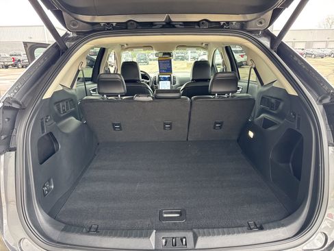 Certified 2024 Ford Edge SEL w/ Convenience Package AWD/4WD image 36