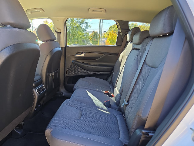 Used 2021 Hyundai Santa Fe SEL AWD/4WD image 19
