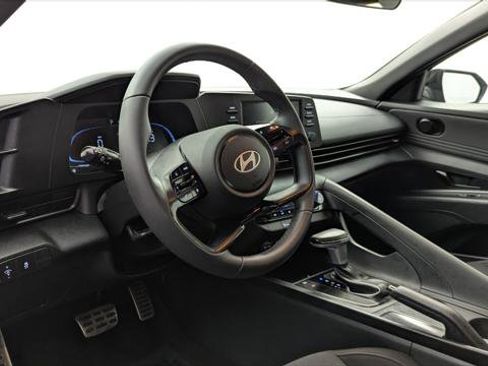 Used 2025 Hyundai Elantra Sport w/ Cargo Package image 24