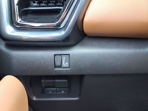 New 2026 GMC Canyon AT4 AWD/4WD image 23