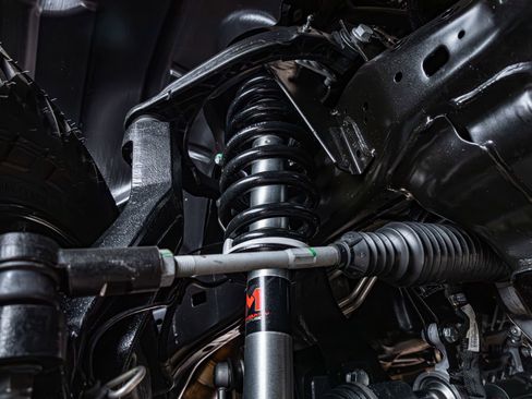 Used 2024 RAM 1500 Laramie AWD/4WD image 13