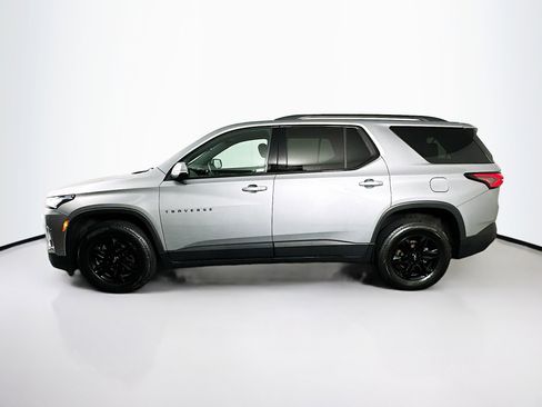 Used 2023 Chevrolet Traverse LT FWD image 4