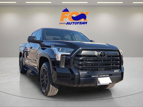 Used 2025 Toyota Tundra SR5 image 2