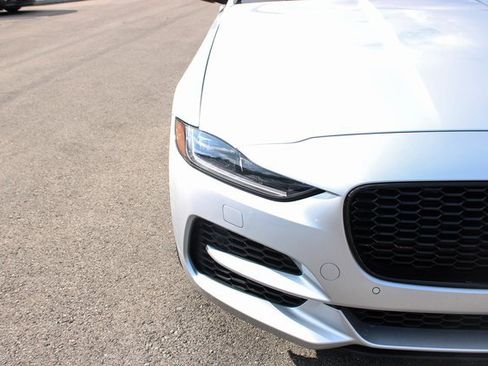 Used 2020 Jaguar XE S image 43