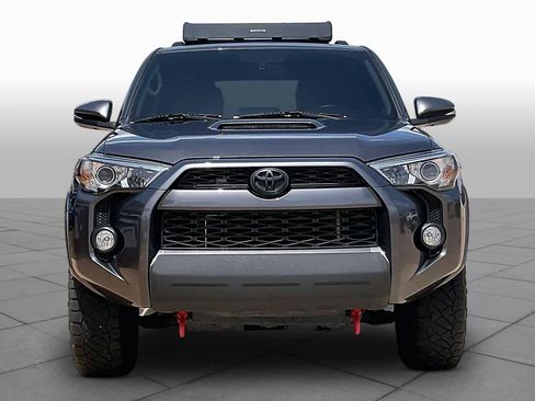 Used 2017 Toyota 4Runner TRD Off-Road Premium AWD/4WD image 5