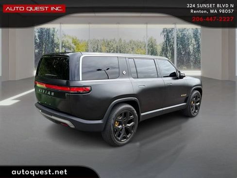 Used 2024 Rivian R1S Adventure AWD/4WD image 5