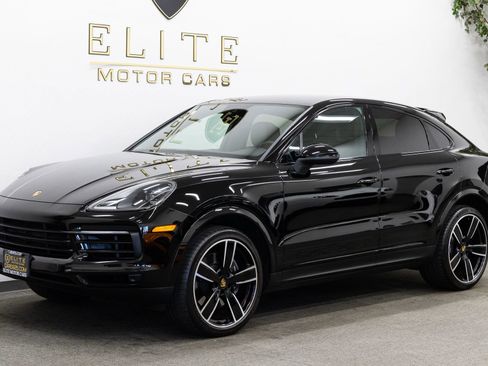 Used 2021 Porsche Cayenne Coupe AWD/4WD image 1
