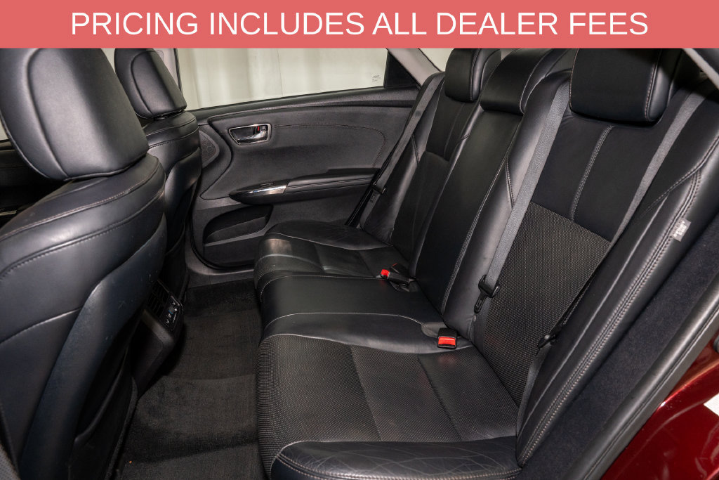 Used 2018 Toyota Avalon Limited FWD image 8