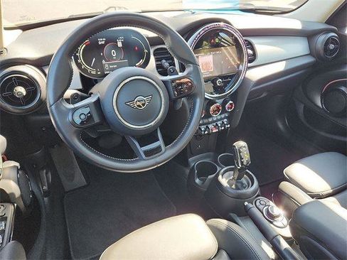 Used 2024 MINI Cooper S image 11