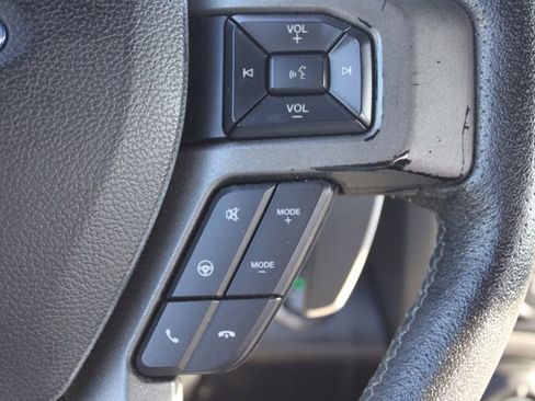 Used 2019 Ford F150 Raptor w/ Equipment Group 802A Luxury image 30