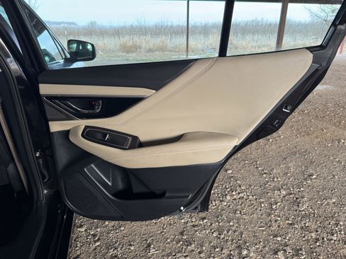 Used 2022 Subaru Legacy Limited image 33