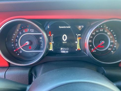 Used 2019 Jeep Wrangler Unlimited Rubicon AWD/4WD image 15
