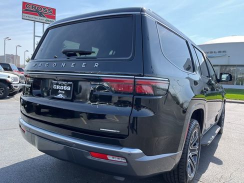 Used 2022 Jeep Wagoneer Series III image 50