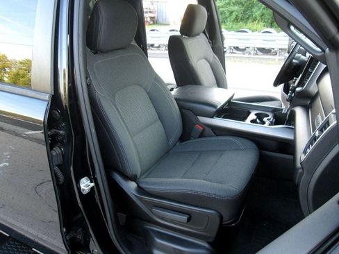 Used 2020 RAM 1500 Big Horn AWD/4WD image 23