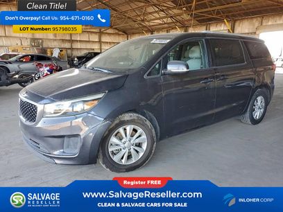 Used 2015 Kia Sedona LX