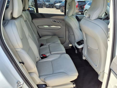 Certified 2023 Volvo XC90 B6 Ultimate AWD/4WD image 15