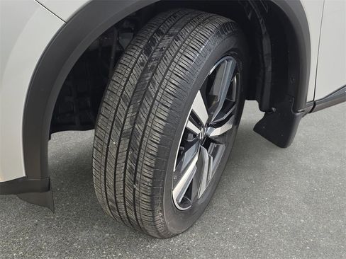 Used 2021 Nissan Rogue SL image 31