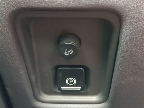 Used 2023 Chevrolet Corvette Stingray Convertible w/ 1LT image 22