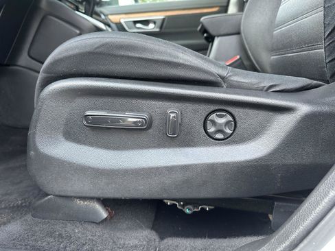 Used 2019 Honda CR-V EX image 16