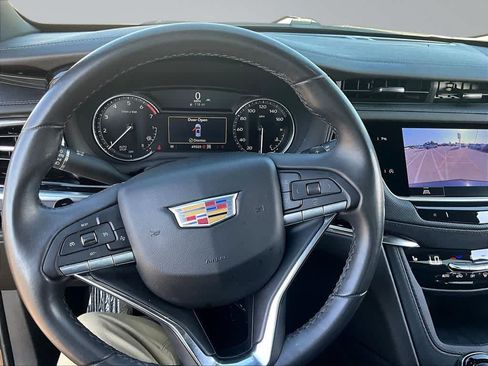 Used 2024 Cadillac XT6 Luxury w/ LPO, Floor Liner Package AWD/4WD image 19