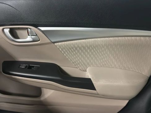 Used 2015 Honda Civic EX image 19