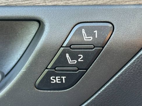 Used 2025 Toyota Grand Highlander AWD Hybrid image 49