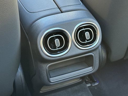 New 2026 Mercedes-Benz GLC 43 AMG 4MATIC image 25