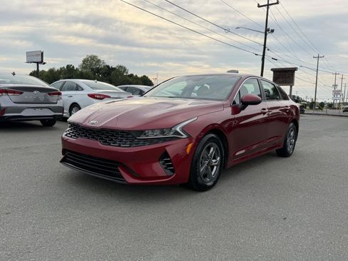 Used 2021 Kia K5 LXS FWD image 3