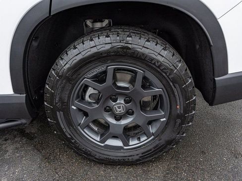 New 2026 Honda Pilot TrailSport image 10