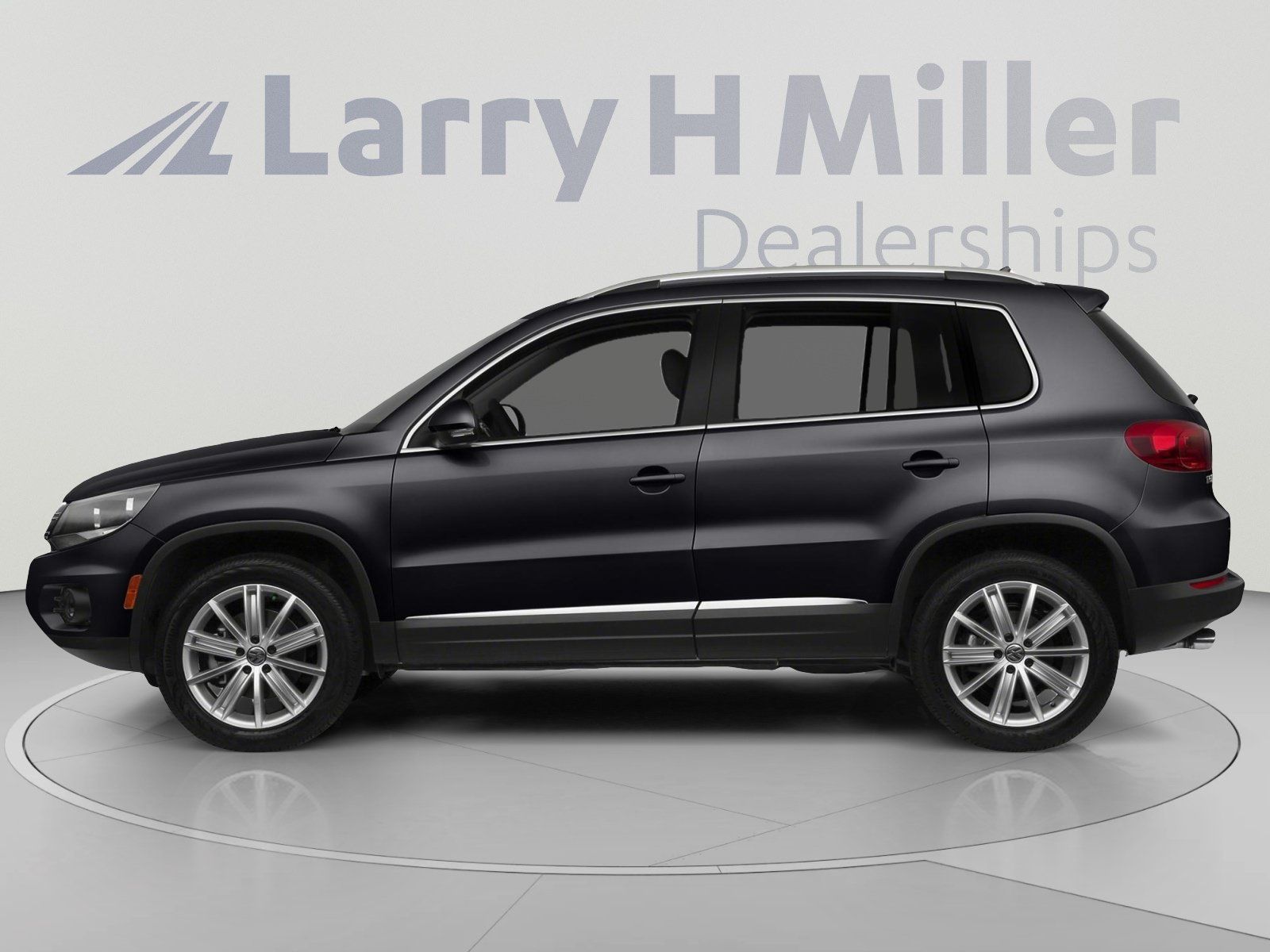 Used 2016 Volkswagen Tiguan SE AWD/4WD image 3