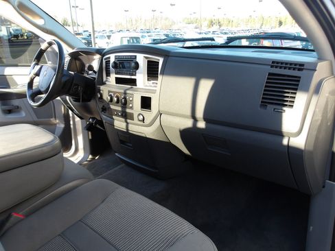 Used 2008 Dodge Ram 2500 Truck SLT w/ Popular Equipment Group image 13