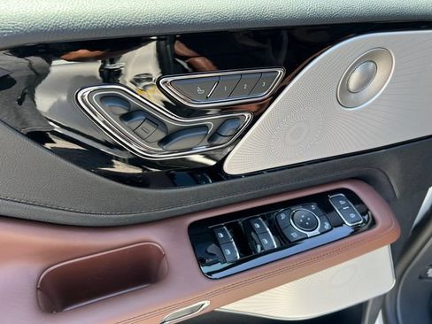 New 2026 Lincoln Aviator Reserve AWD/4WD image 12