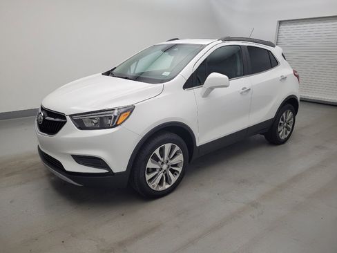 Used 2020 Buick Encore Preferred w/ Safety Package AWD/4WD image 2