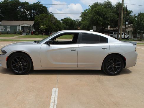 Used 2023 Dodge Charger SXT w/ Blacktop Package RWD image 6