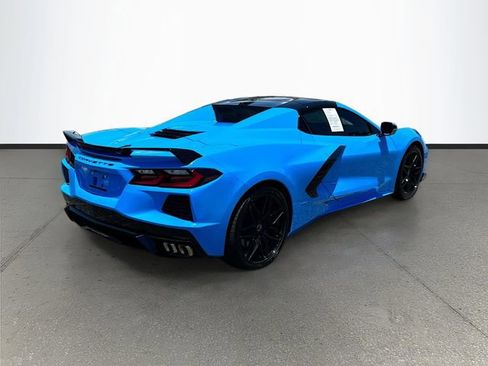 Used 2023 Chevrolet Corvette Stingray Premium Conv w/ Z51 Performance Package RWD image 23