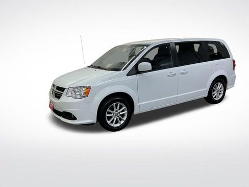Used 2020 Dodge Grand Caravan SE FWD image 1