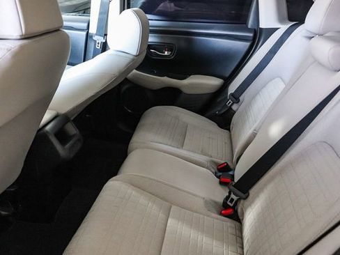 Certified 2025 Honda HR-V LX image 19