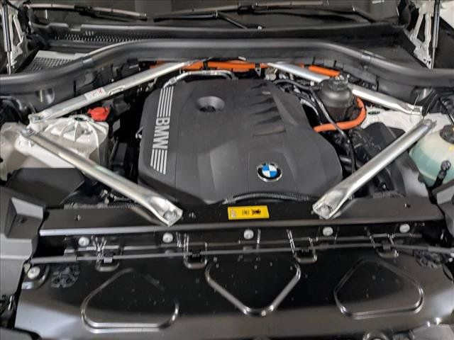 Used 2026 BMW X5 xDrive50e w/ Premium Package AWD/4WD image 18