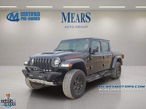Used 2023 Jeep Gladiator Mojave w/ Cold Weather Group image 1